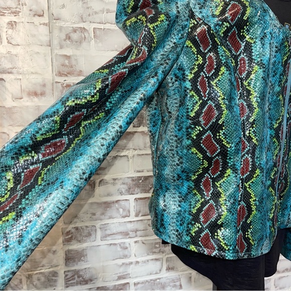 Azalea wang Vibrant Snake Print Jacket 2X - Picture 6 of 9